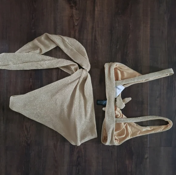 Beach Riot Bikini Set - Picture 5 of 6